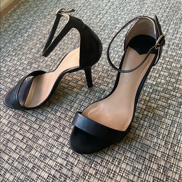 Tony Bianco Black Ankle Strap Heels - Picture 2 of 11